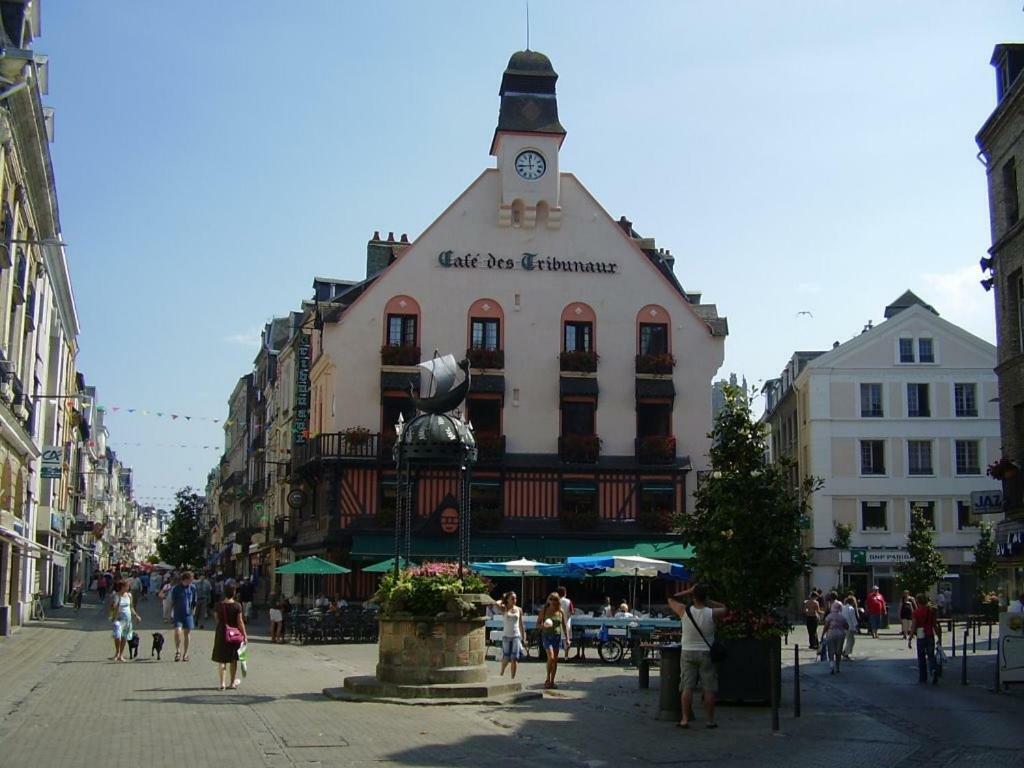 Maison De Ville Dieppe Exteriör bild